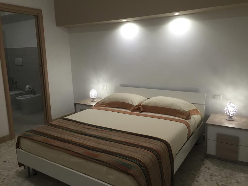 브린디시 Casa Commenda 아파트 외부 사진