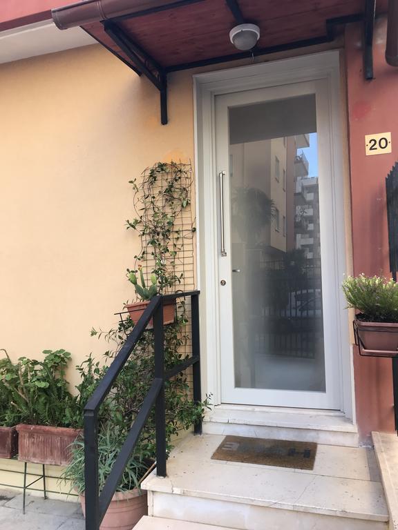 브린디시 Casa Commenda 아파트 외부 사진